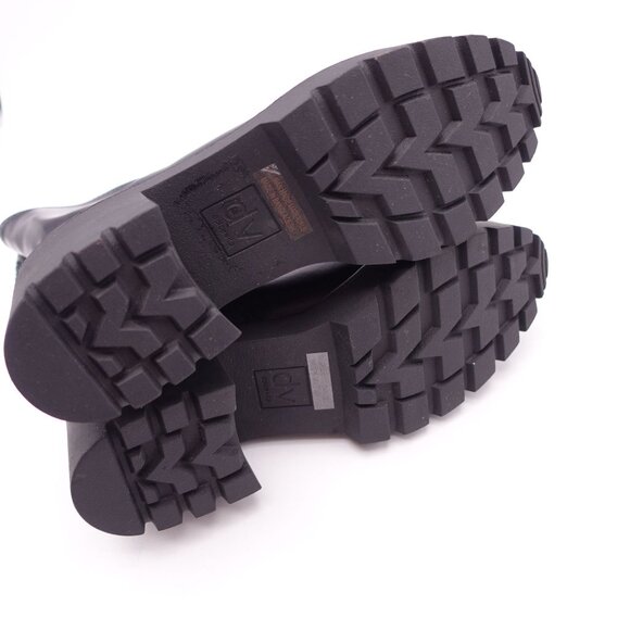 NWOB DV Dolce Vita Women's Tale Lug Sole Leather Ankle Boots in Black Size 10 - Picture 7 of 9